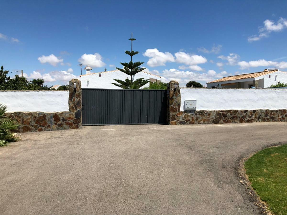Chalet Ventura En Conil コニル・デ・ラ・フロンテラ エクステリア 写真